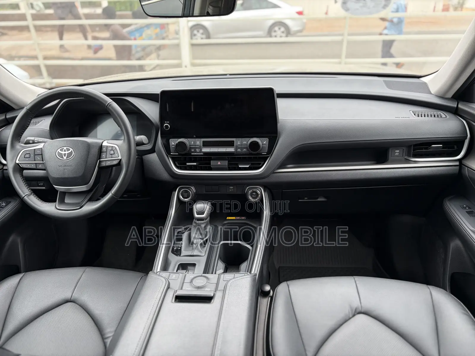 Toyota Highlander XLE AWD 2024 Blue