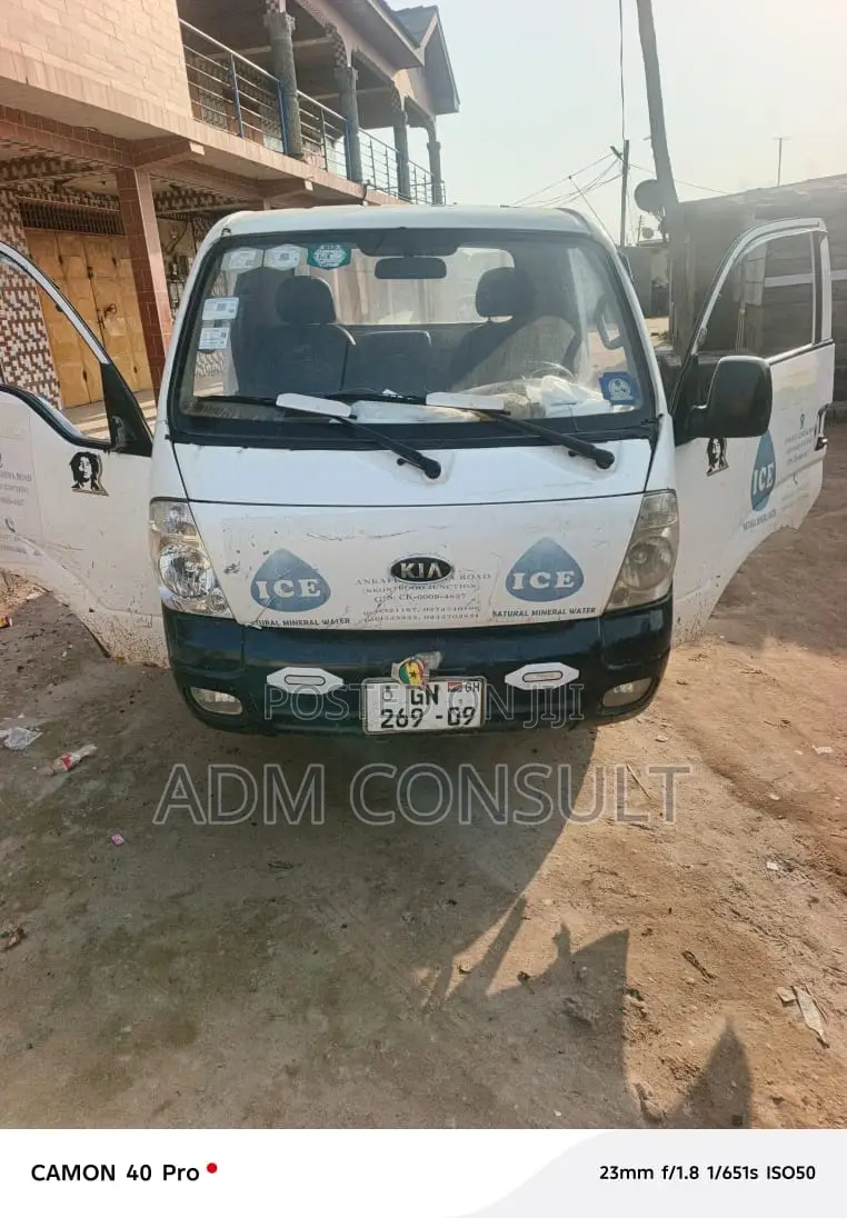 Neat Kia Bongo