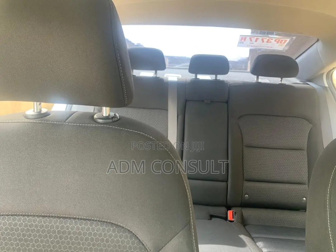 Hyundai Elantra Sport 2018 White