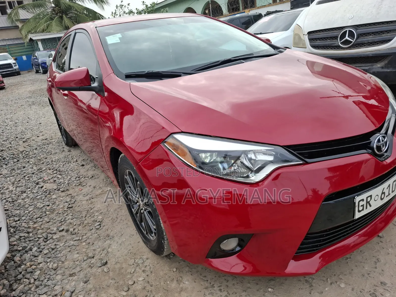 Toyota Corolla 2015 Red