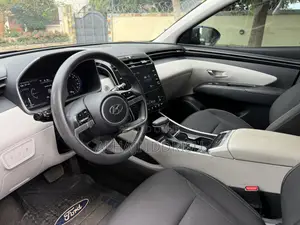 Hyundai Tucson SEL 2024 Blue