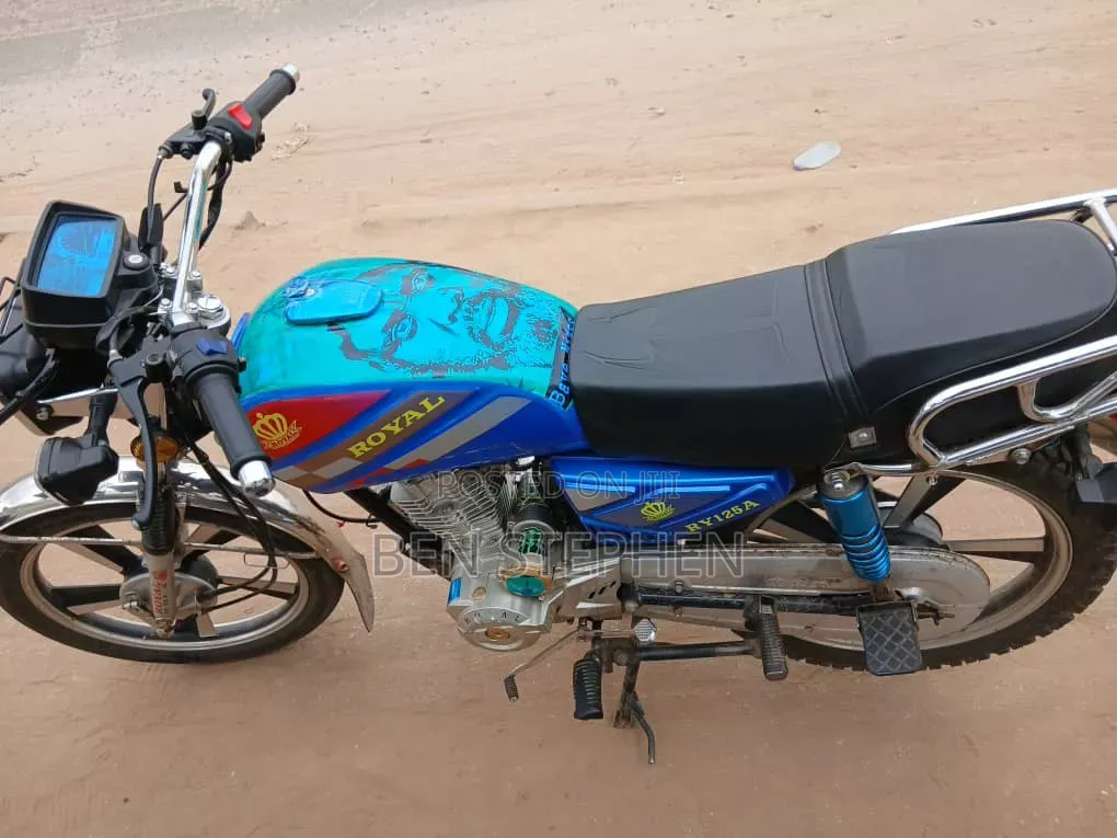Royal RY125 2026 Blue