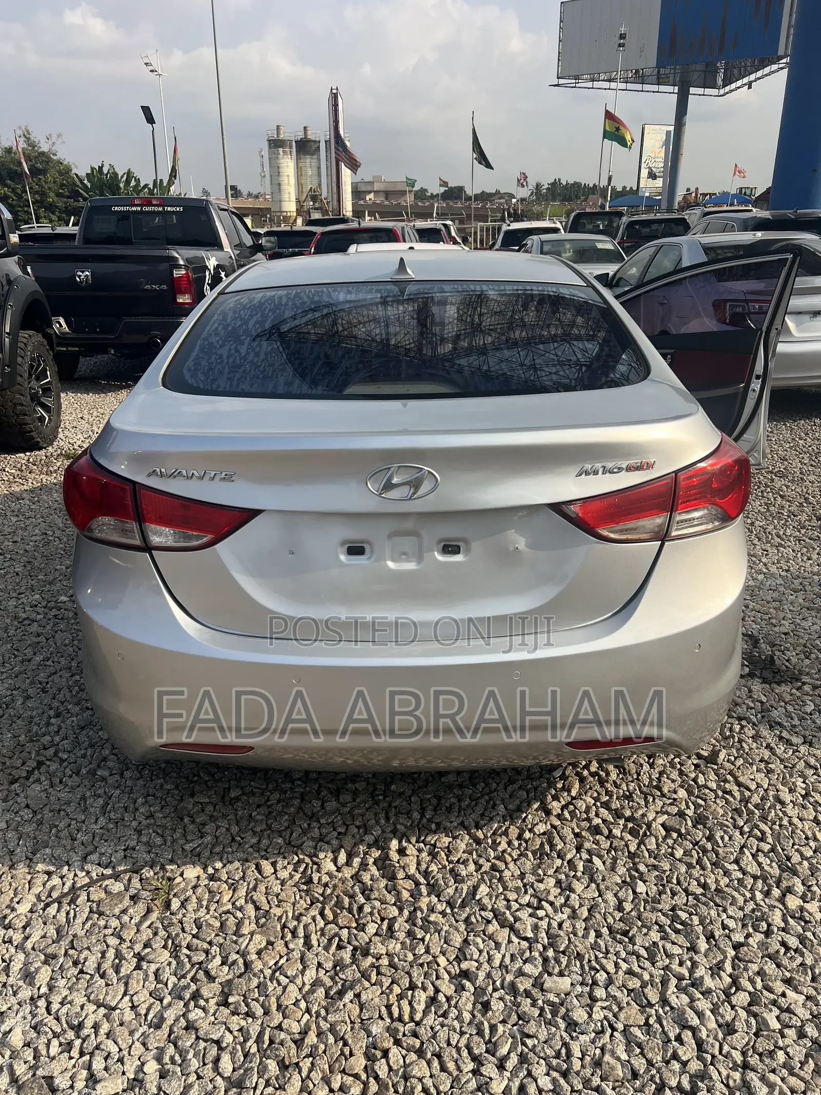 Hyundai Avante 2012 Silver