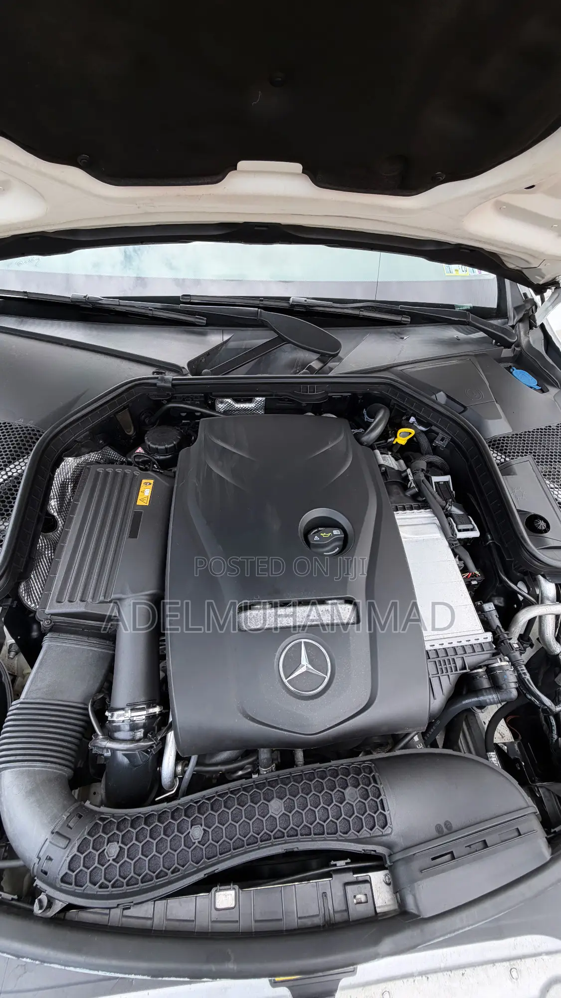 Mercedes-Benz C300 Luxury 4matic Sedan AWD (2.0L 4cyl 7A) 2017 Beige