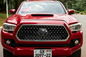 Toyota Tacoma TRD Sport 2018 Red