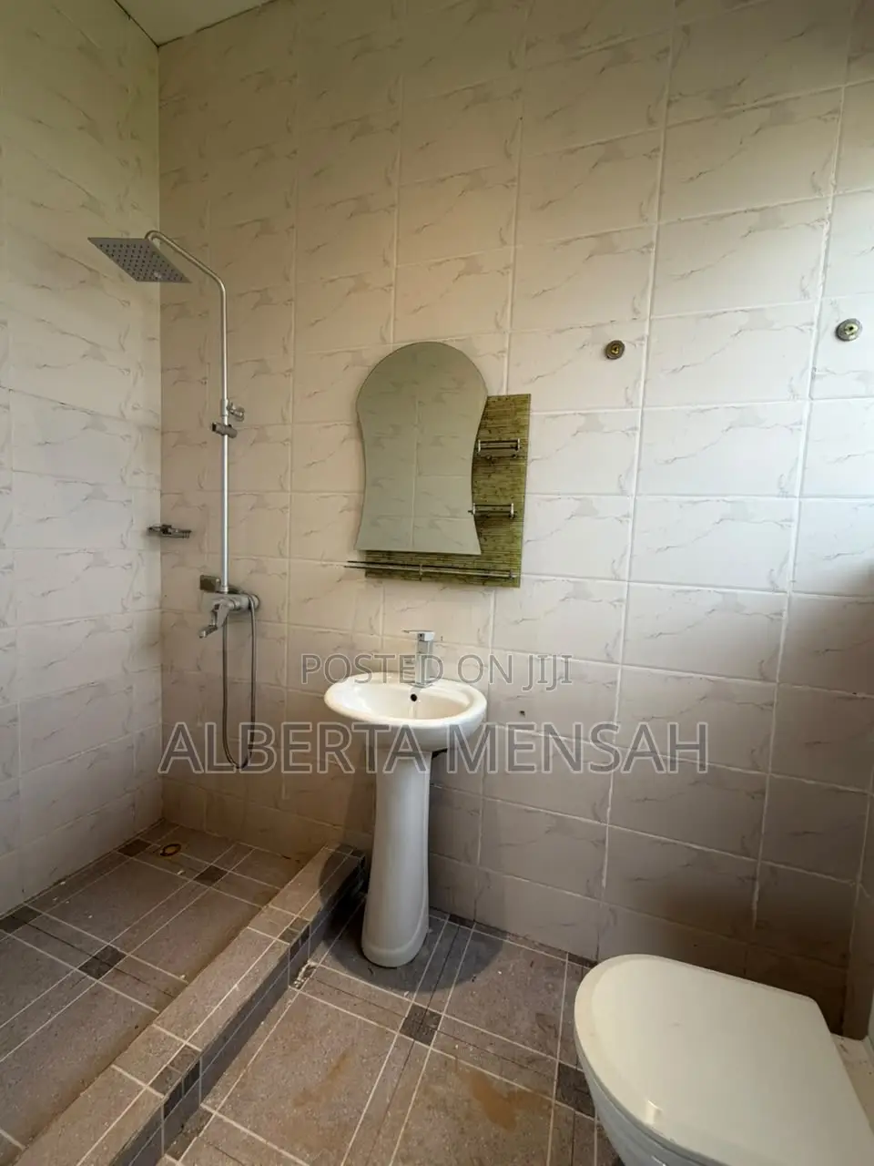 2bdrm Apartment in Lakeside New Legon for rent