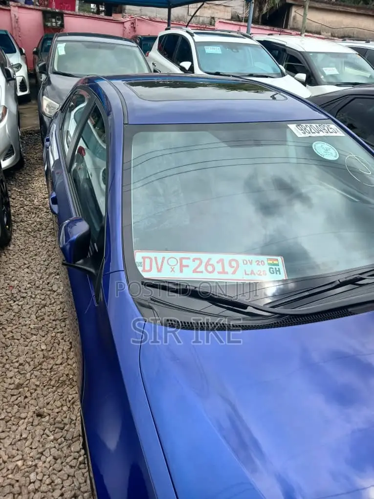 Toyota Corolla S 4dr Sedan (1.8L 4cyl CVT) 2016 Blue