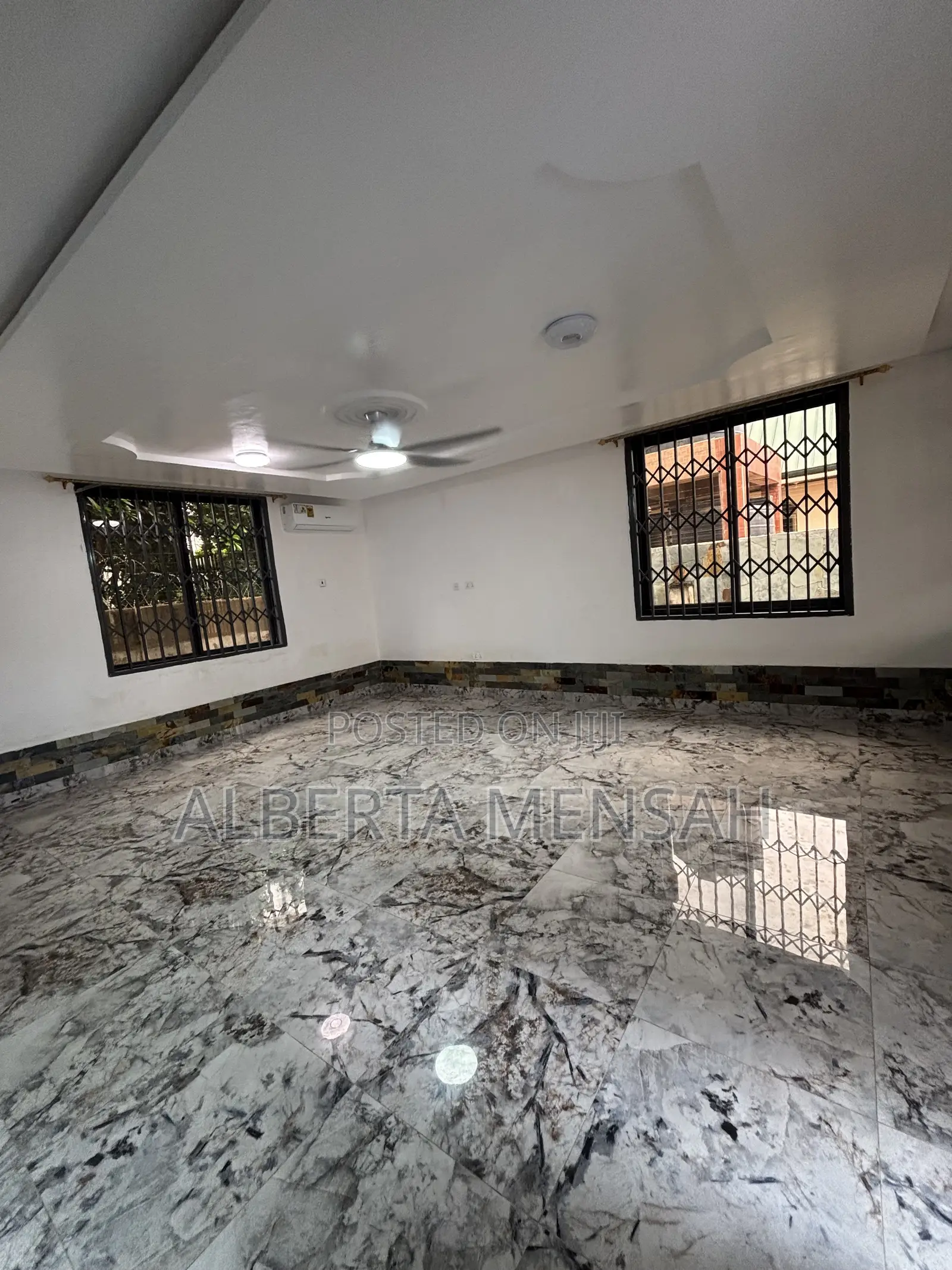 5bdrm Duplex in Adenta Housing Down for rent