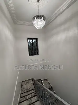 5bdrm Duplex in Adenta Housing Down for rent