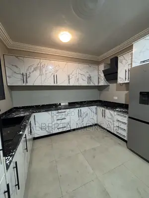 5bdrm Duplex in Adenta Housing Down for rent