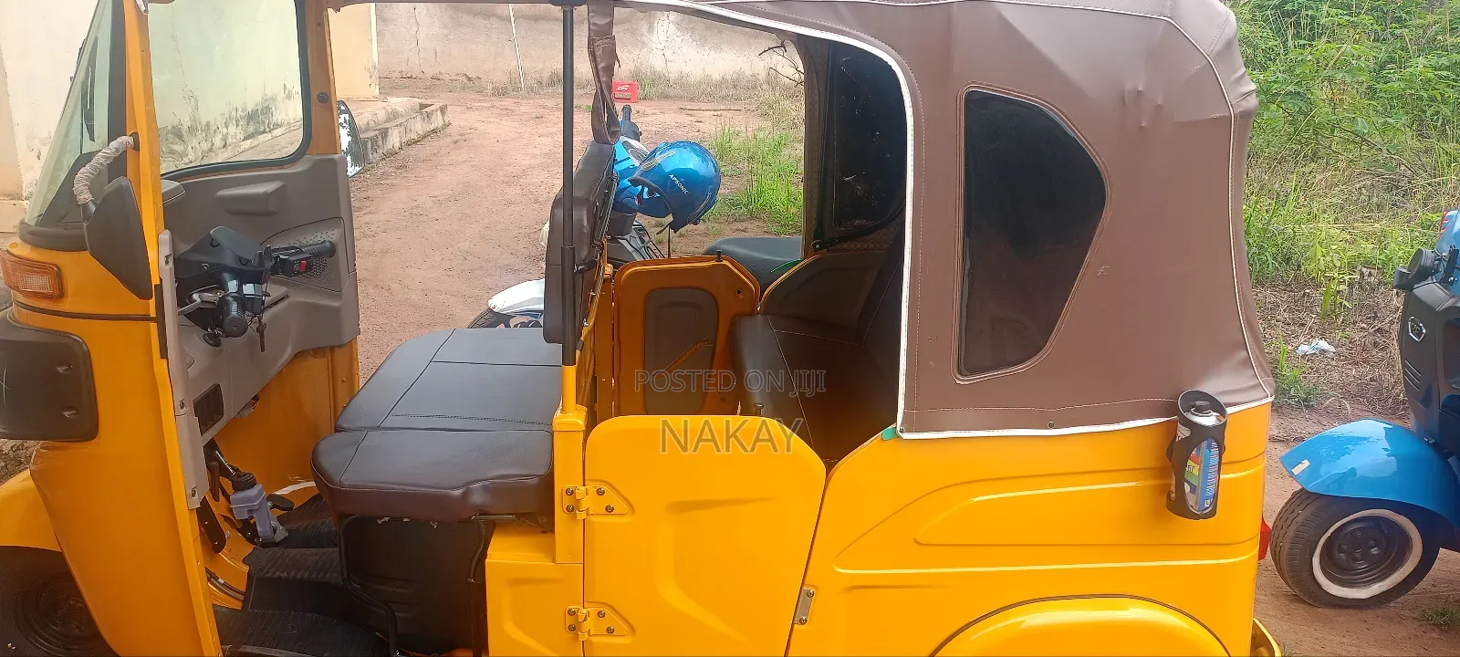 New Bajaj RE 2026 Yellow