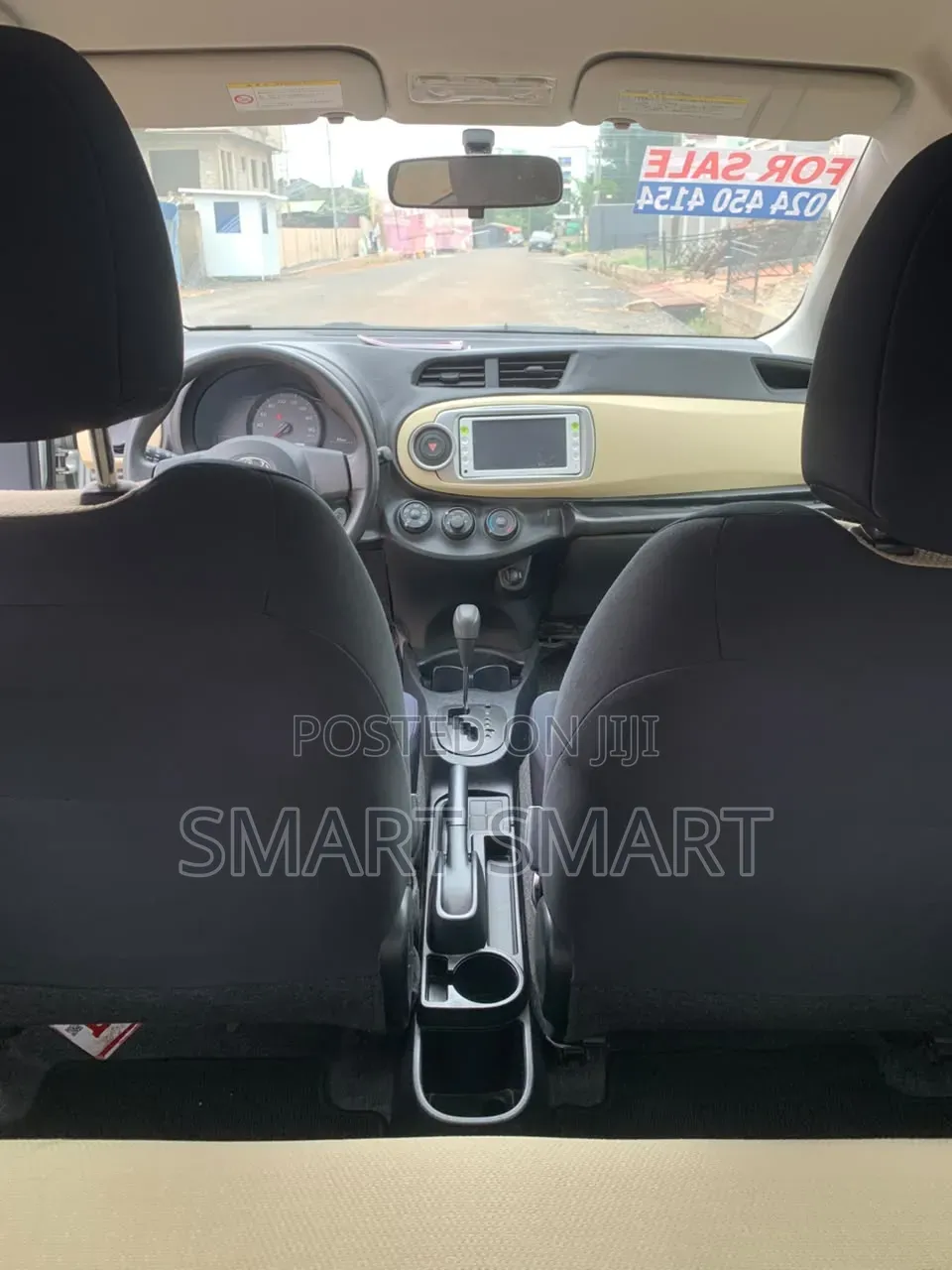 Toyota Vitz 2012 Gray
