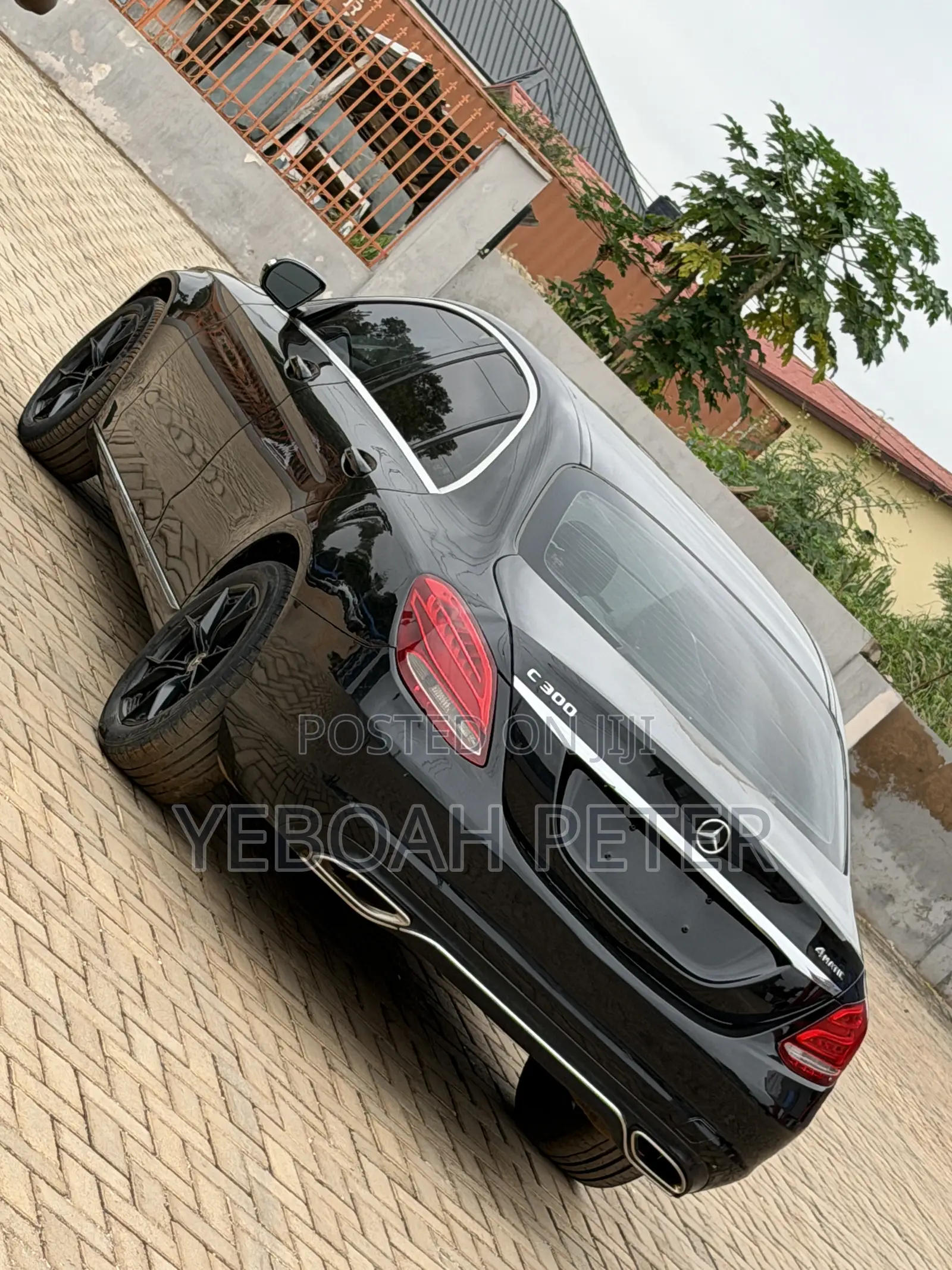Mercedes-Benz C300 2015 Black