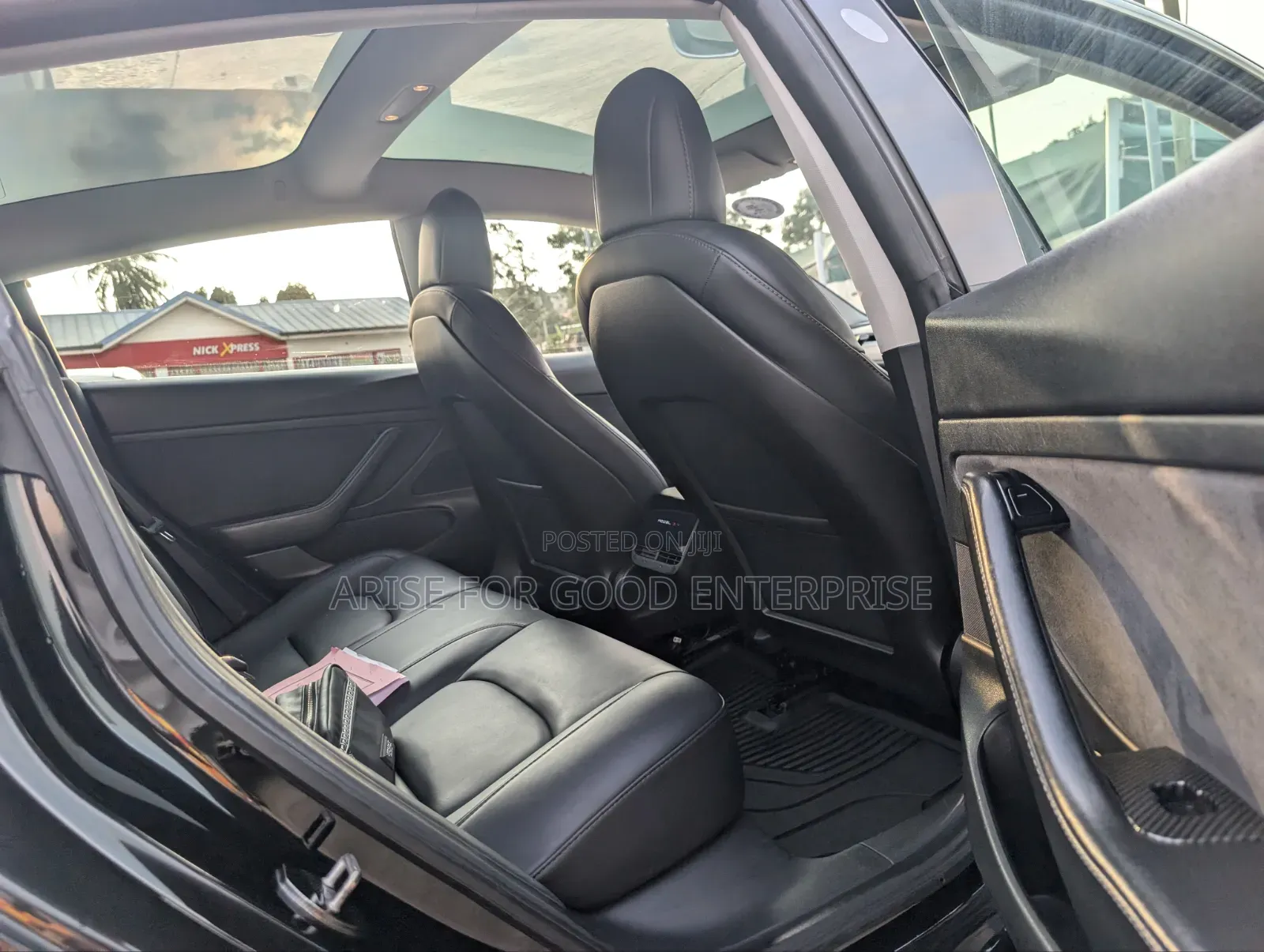 Tesla Model 3 2021 Black
