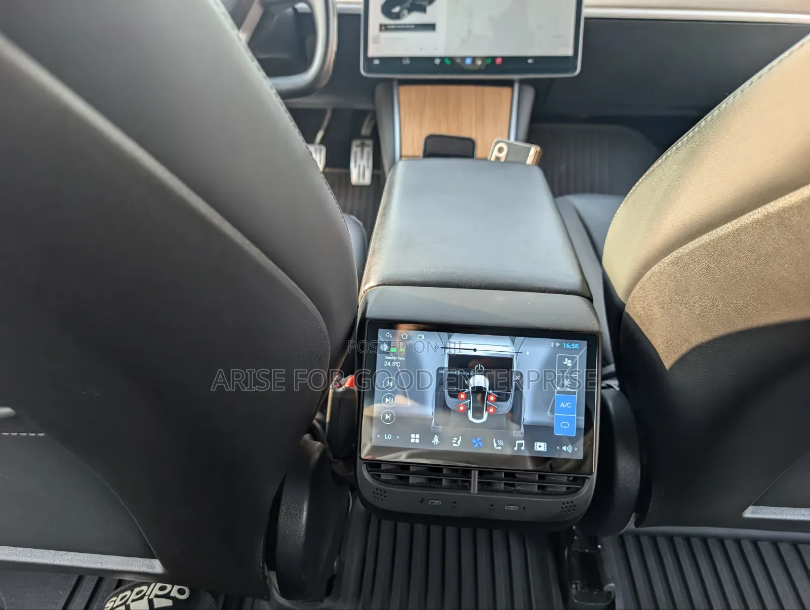 Tesla Model 3 2021 Black
