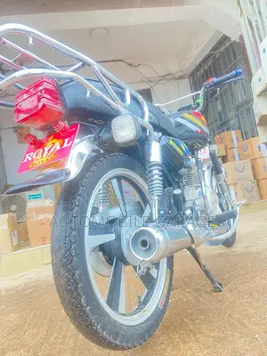 Royal RY125 2025 Black