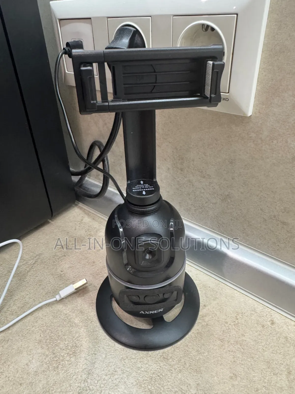 360 Tracking Stand