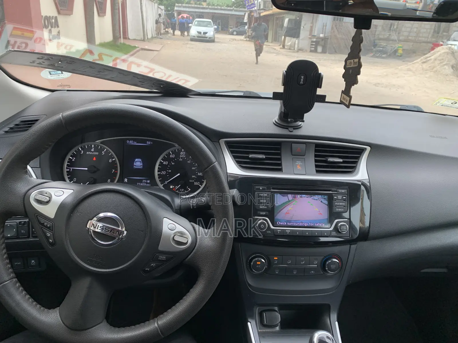 Nissan Sentra 2017