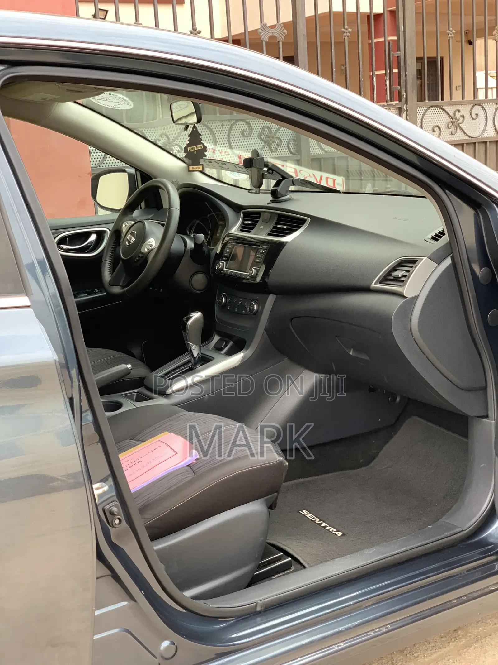 Nissan Sentra 2017