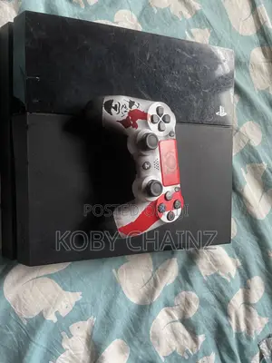 PlayStation 4 Fat