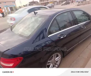 Mercedes-Benz C250 2012 Blue