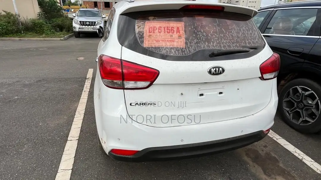 Kia Carens 2014 White