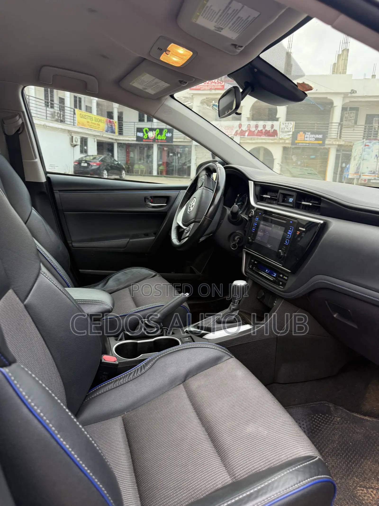 Toyota Corolla 2017 Gray