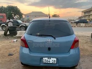 Toyota Vitz 2010 Blue