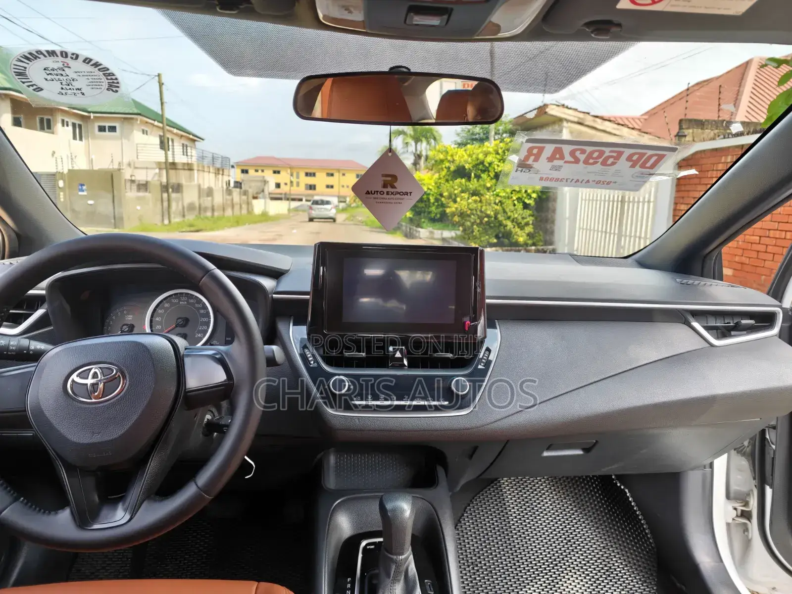 Toyota Corolla 2022 White