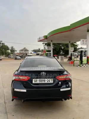 Toyota Camry SE 4dr Sedan (2.5L 4cyl 6A) 2017 Black