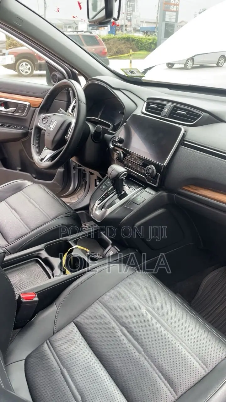 Honda CR-V Touring AWD 2019 Silver