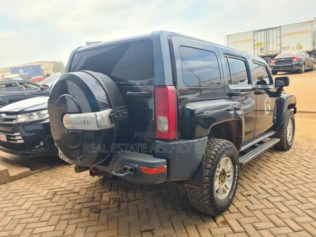 Hummer H2 2008 Black