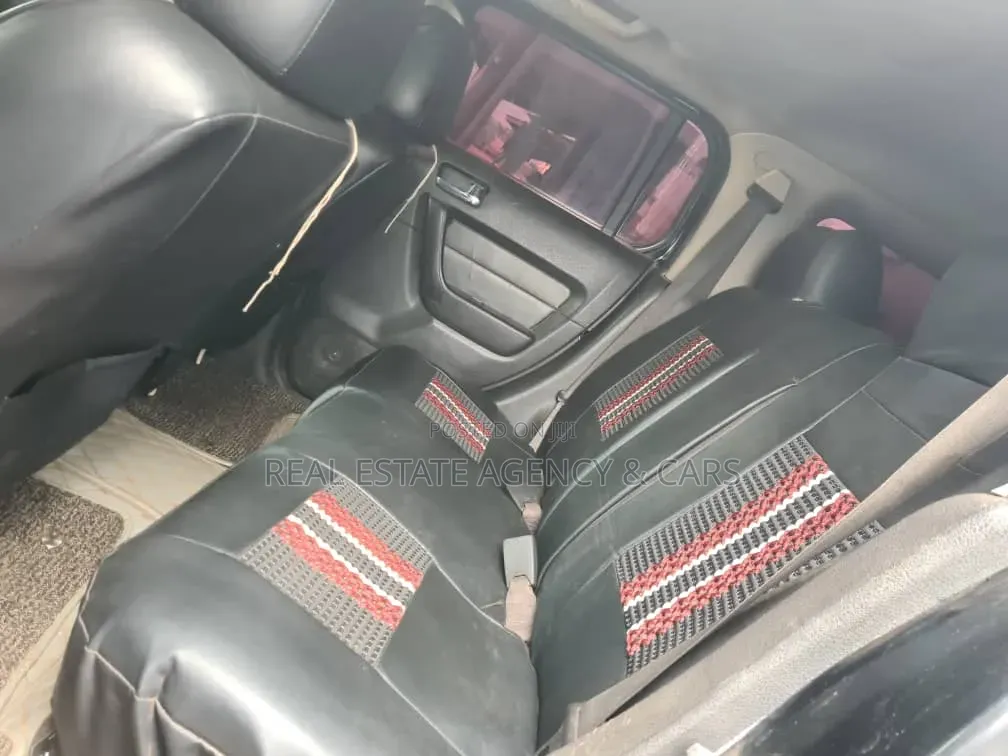 Hummer H2 2008 Black