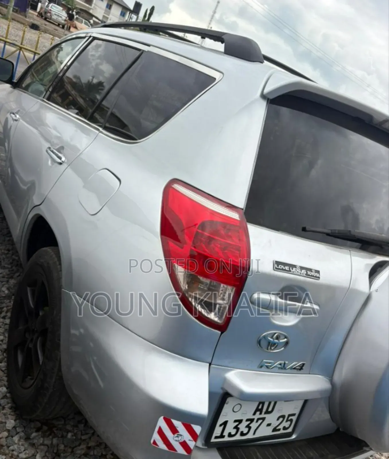 Toyota RAV4 2011 Silver