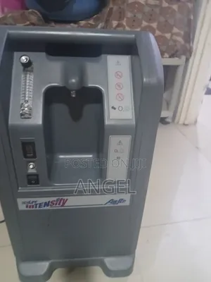 AIRSEF NewLife Intensity Oxygen Concentrator