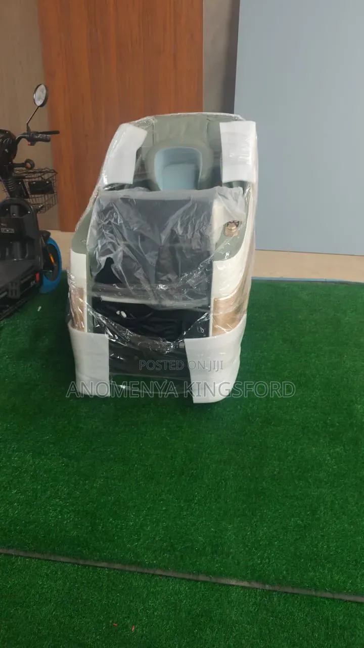 Luxurious Massage Chair