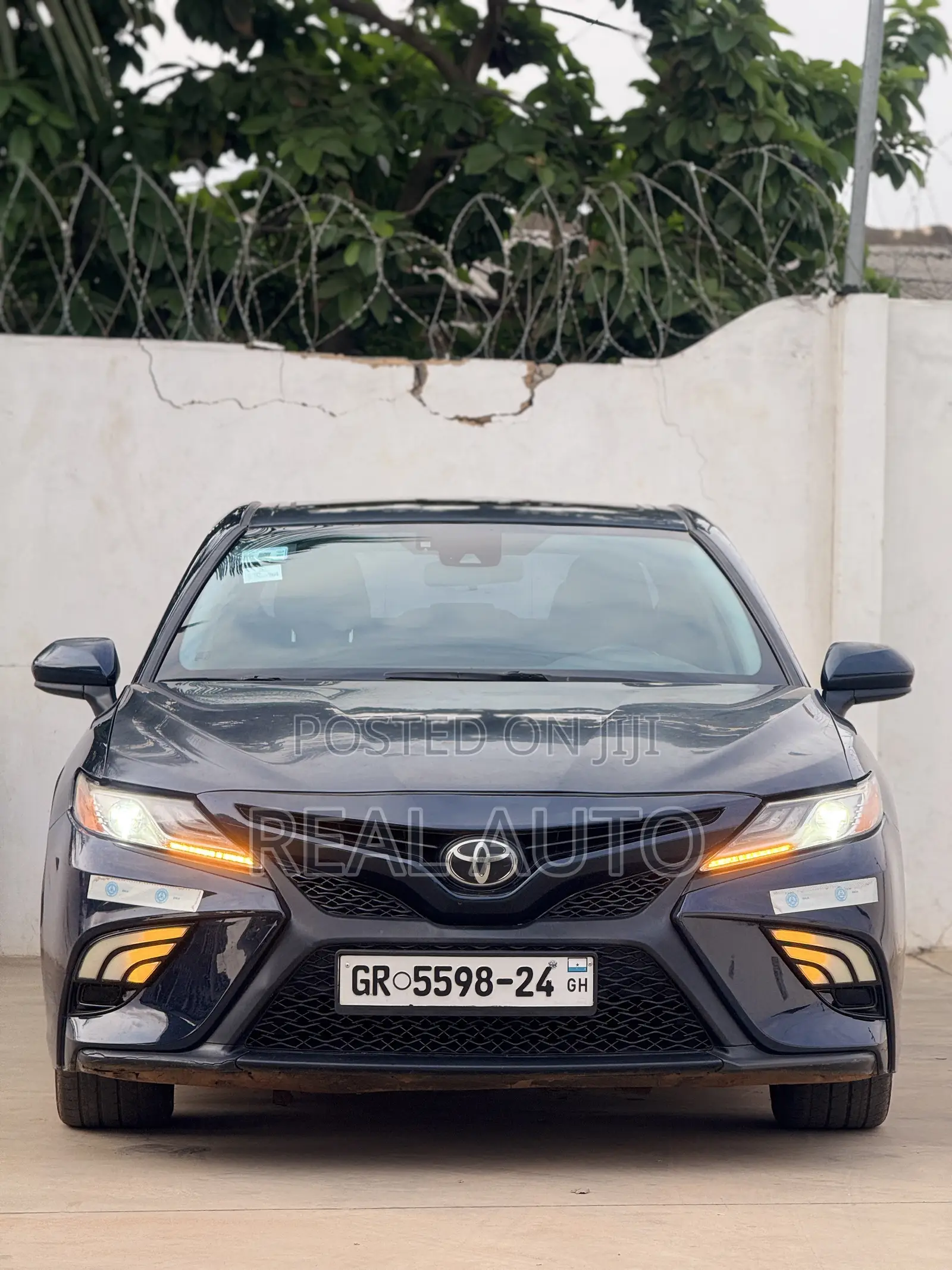Toyota Camry SE 4dr Sedan (2.5L 4cyl 6A) 2017 Blue