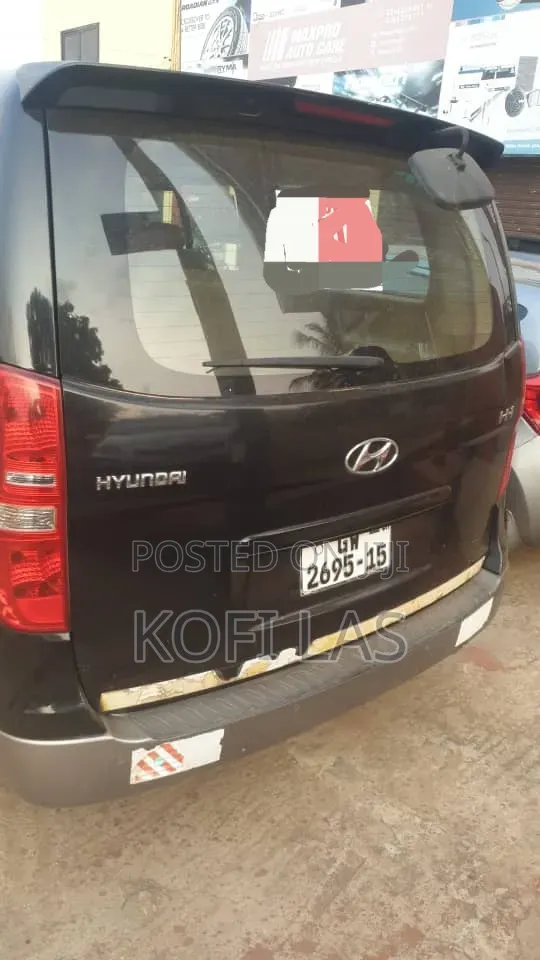 Hyundai H1 2008 Black