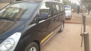 Hyundai H1 2008 Black