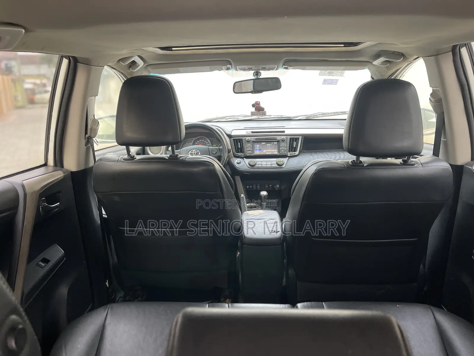 Toyota RAV4 Limited AWD (2.5L 4cyl 6A) 2016 White