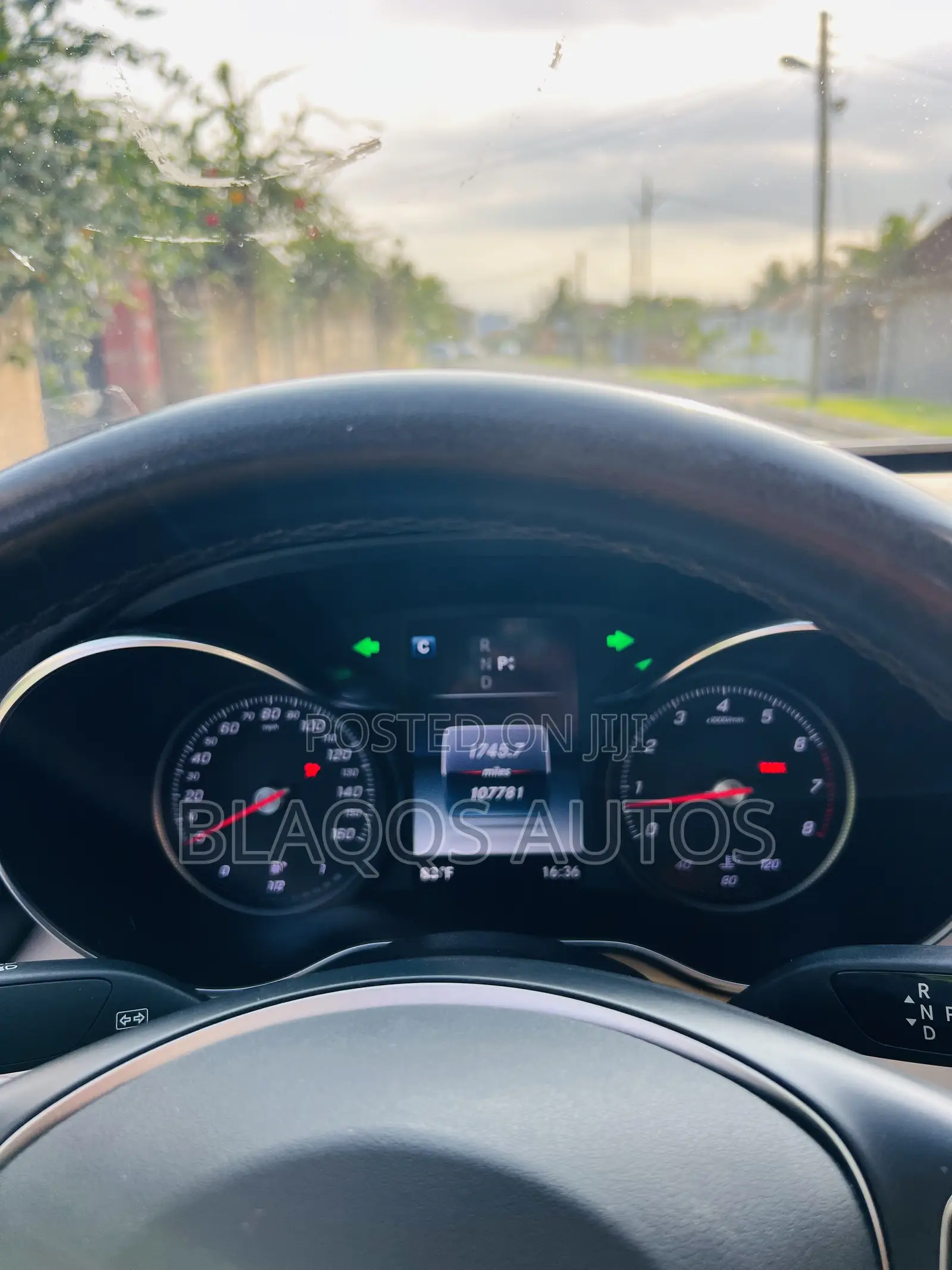 Mercedes-Benz C300 2017 Blue