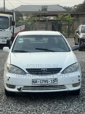 Toyota Camry 2004 White