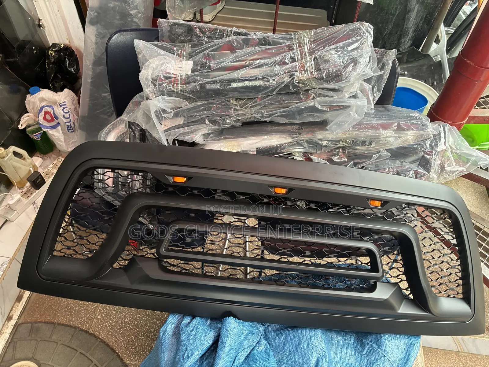Front Grill Ram 2015-2016-2018-2020 Led