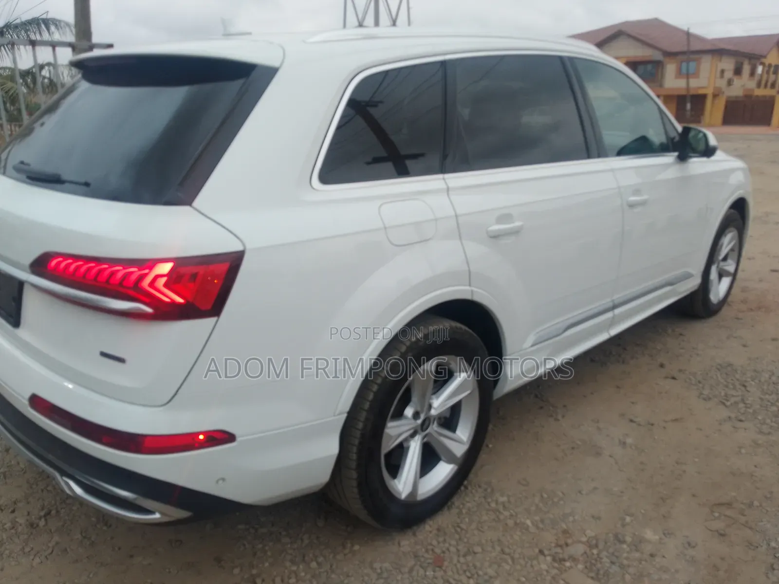 Audi Q7 2024 White