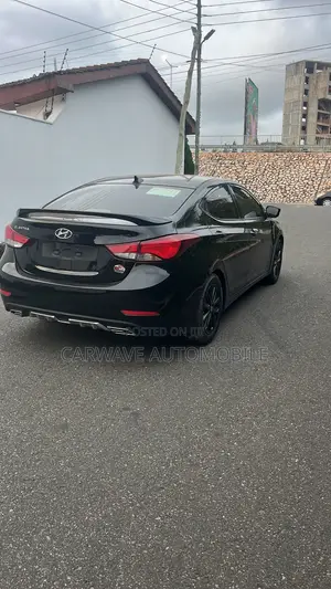 Hyundai Elantra SE Sedan FWD (1.8L 4cyl 6A) 2016 Black