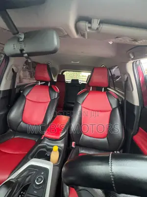 Toyota RAV4 2020 Red