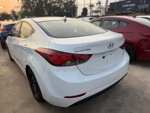 Hyundai Elantra 2015 White