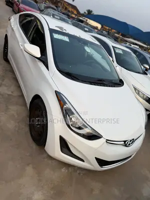 Hyundai Elantra 2015 White