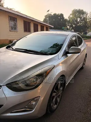 Hyundai Elantra Limited 4dr Sedan (1.8L 4cyl 6A) 2014 Silver