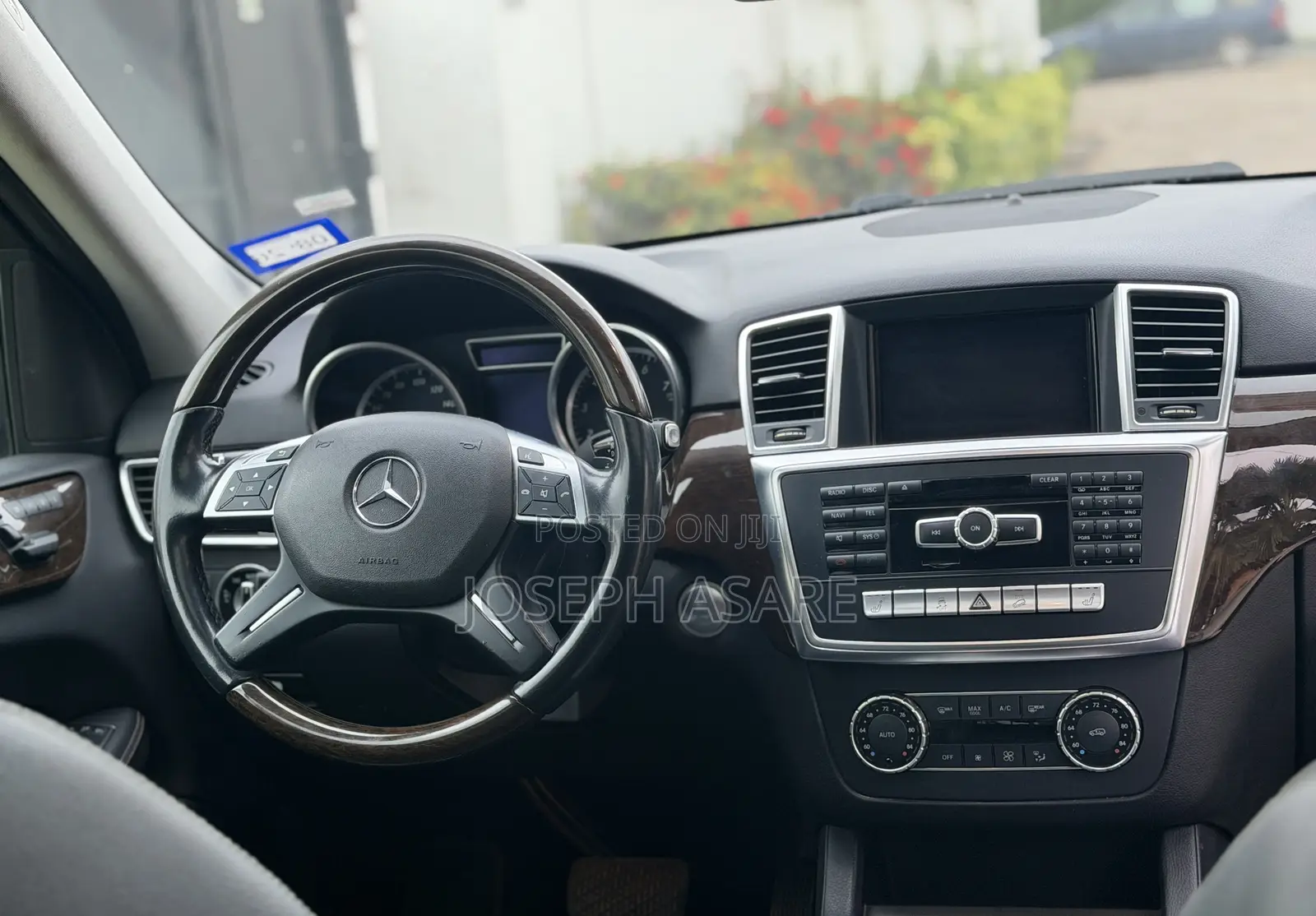 Mercedes-Benz M Class ML350 4MATIC 4dr SUV AWD (3.5L 6cyl 7A) 2015